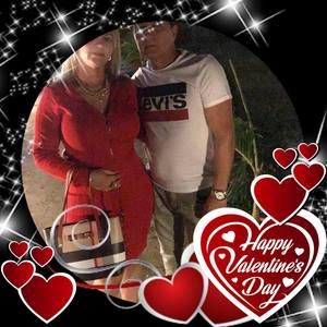 Meet your Posher, Nidia esther